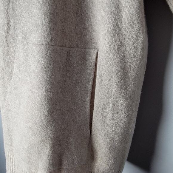 Cyrus‎ Women’s XL Beige Cowl Neck Sweater Long Sleeve Pullover Pocket Capsule - Picture 2 of 9